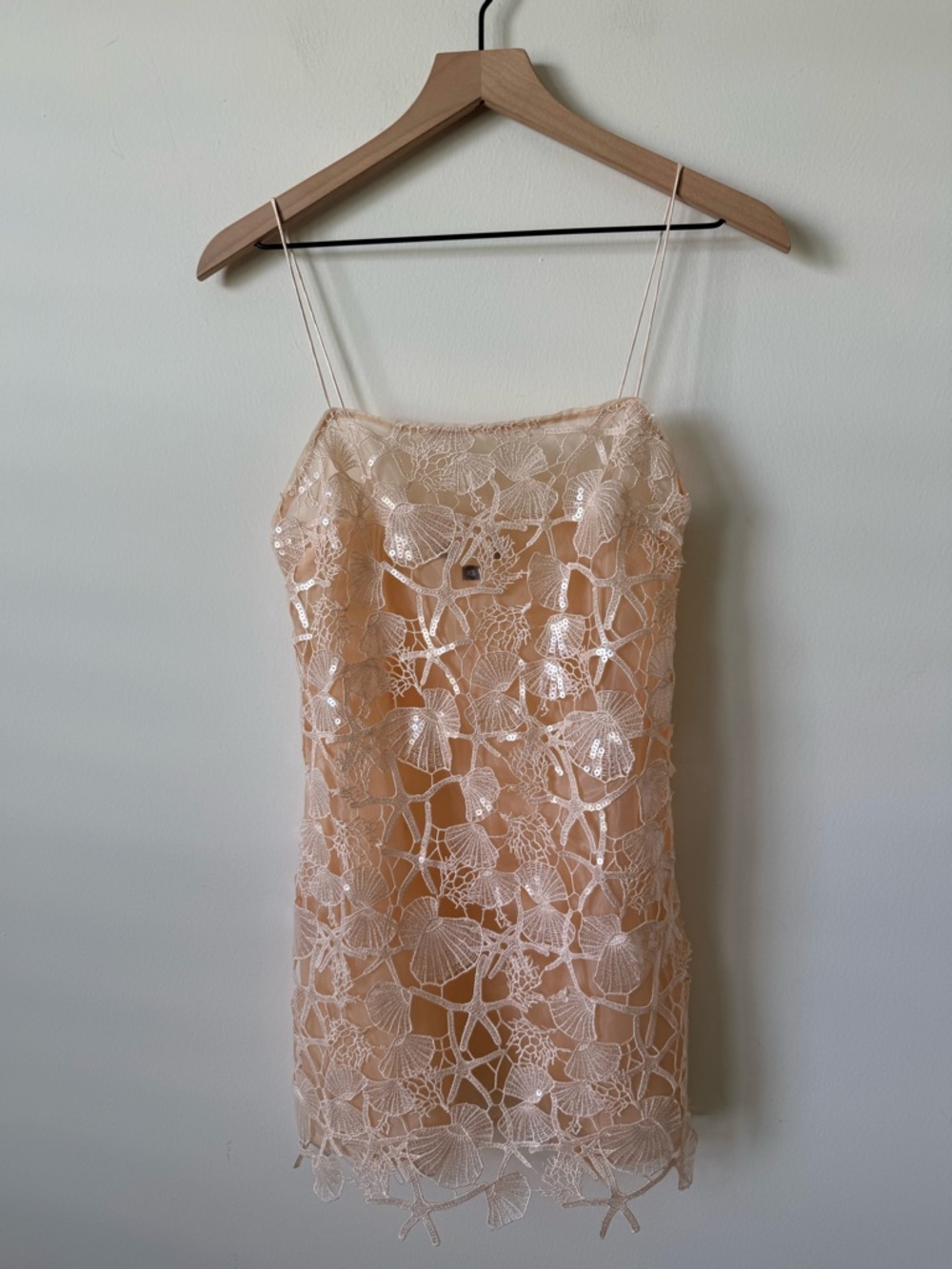 Retrofete White Lace Sea Shell Mini Dress - Picture 5 of 9